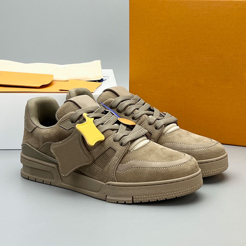 Vintage Men Taupe Brown Trainer Sneaker Womens embossed cowhide Sneakers street Mens Basketball shoes designer high quality casual shoes