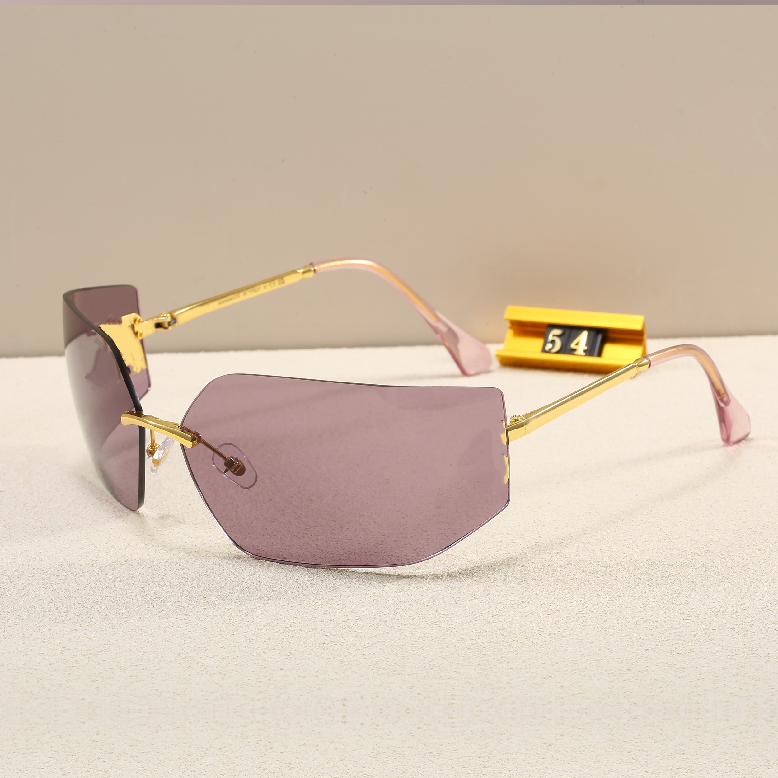 Luxury designer sunglasses for women men classic attitude Summer Fashion Style metal Frame glasses UV Protection with original case High Quality