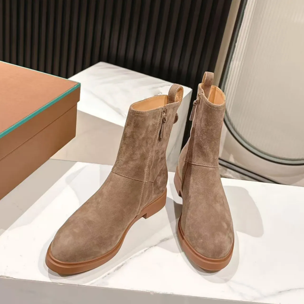 10A Luxury Suede Leather booties femme LPs snow winter Wedge Sport Casual black Fashion boot Womens Designer shoe loropianana Platform Ankle Boots M