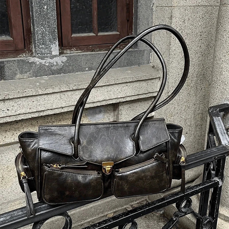 Vintage Underarm Bag For Girl Versatile Handbag Multipocket Motorcycle y ner Spaghetti Strap Leather 250815