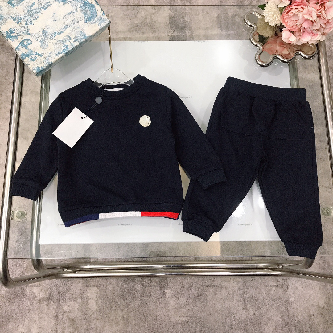 Top newborn jumpsuits Soft and comfortable infant bodysuit designer baby clothes Long sleeved toddler hoodie and pants A389X11N090-image-1071561772