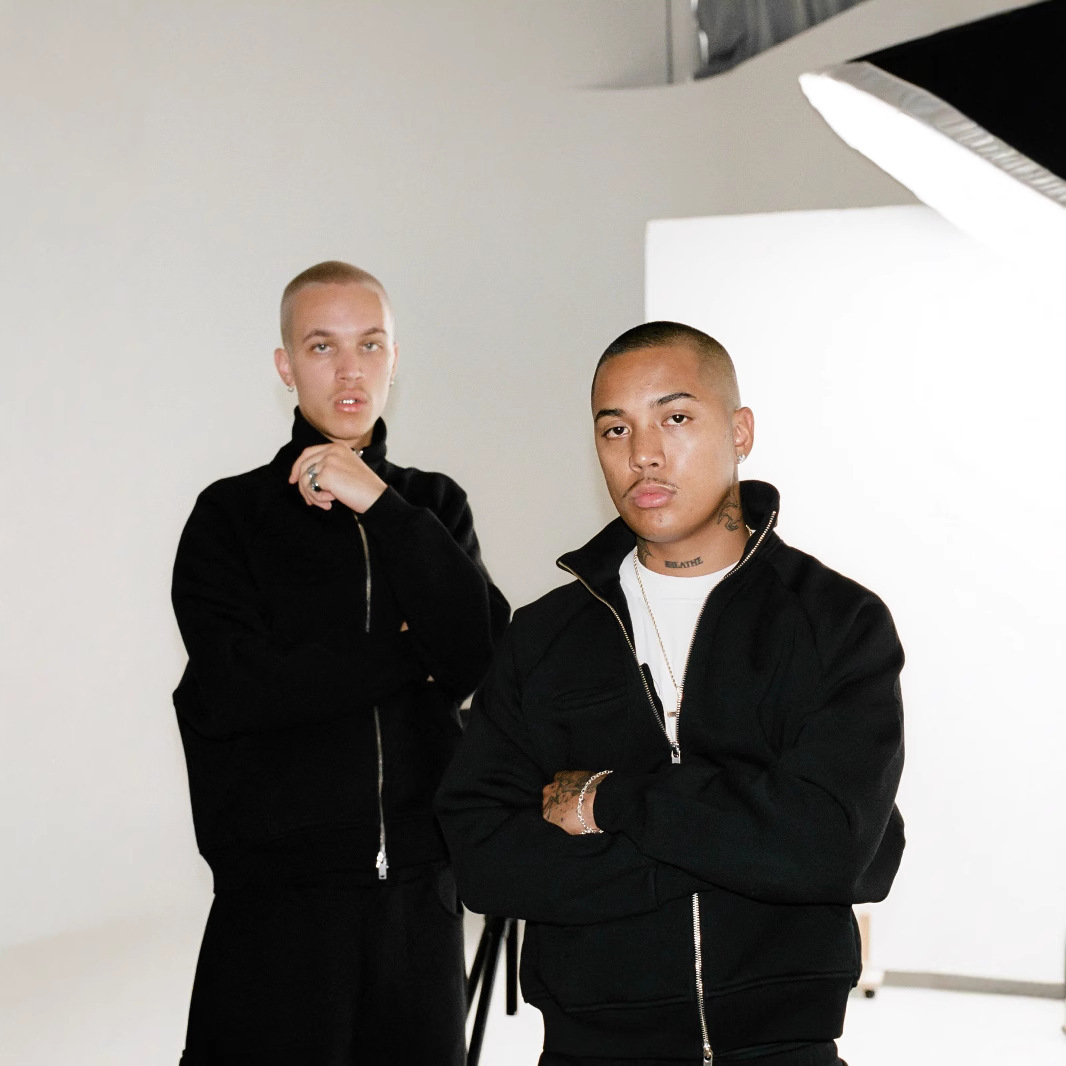 2025 Casual Simple Couple Fashion Stand Collar Sports Shirt Solid Color hoodie Loose Sweatshirt Sweatpants