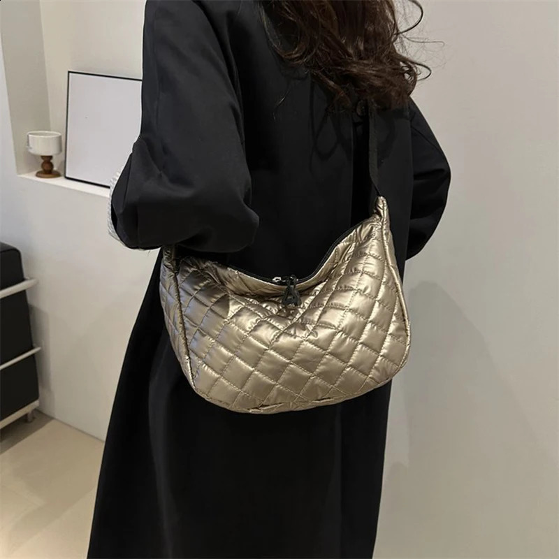 Fashion Nylon Padded Handbags Female Large Capacity Top-Handle Bags Solid Color Crossbody Bags Winter Down Women Shoulder Bags250813