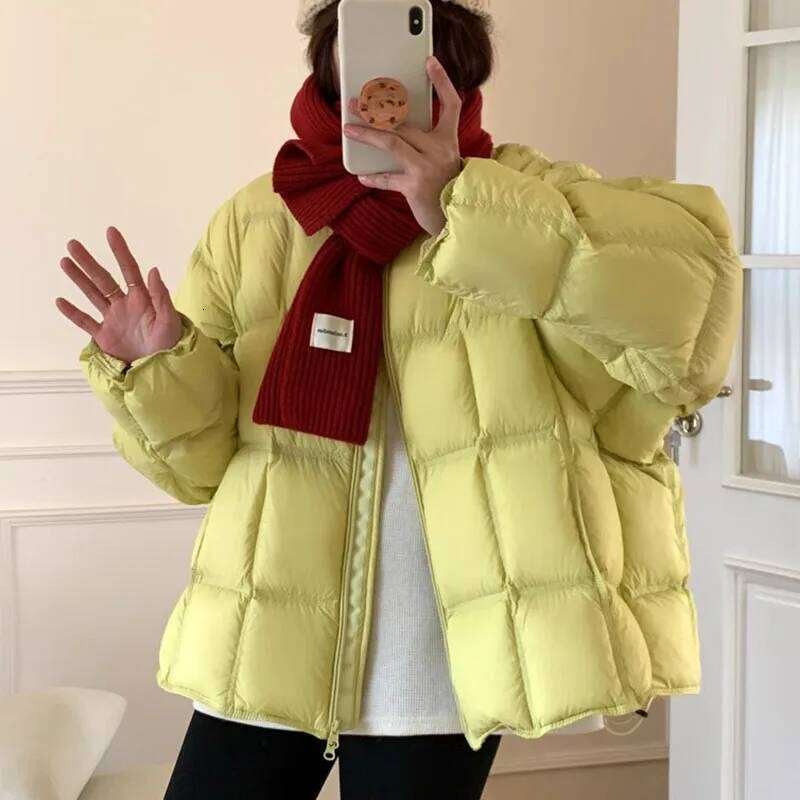 Parker 2025 New Winter Warm Round Neck Solid Color Fashion Long-Sleeved White Duck Women Down Jacket H594 250818