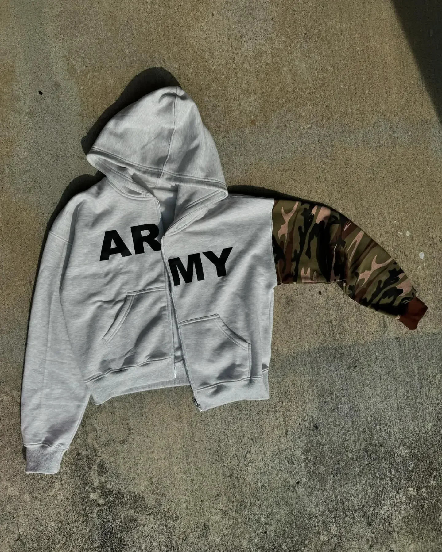Street Hoodie Y2K Men American Hip Hop Retro Harajuku Gothic n Camouflage Splicing Sweatshirt Women Loose Zipper Jacket 250818