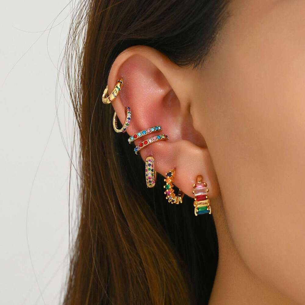 2024 New Copper Gold-Plated Earrings for Women, Unique Design with Inlaid Colorful Dias, Elegant Stud Earrings, Light Ear Jewelry