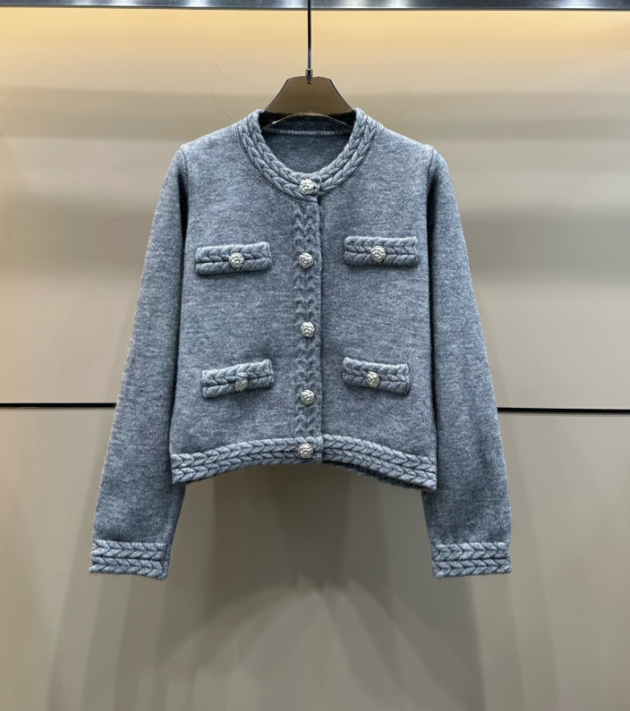2025 NOUVELLES Cardigans de pull d'automne et d'hiver, manteaux de cardigan de créateurs, vestes de luxe vintage