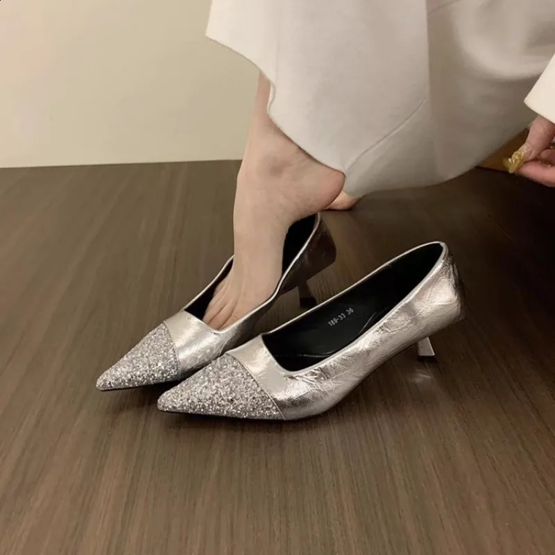 Automne Femmes pompes chaussures Fashion Pointed Toe Slip peu profond sur les dames chaussures simples minces talons hauts robe extérieure pum 25