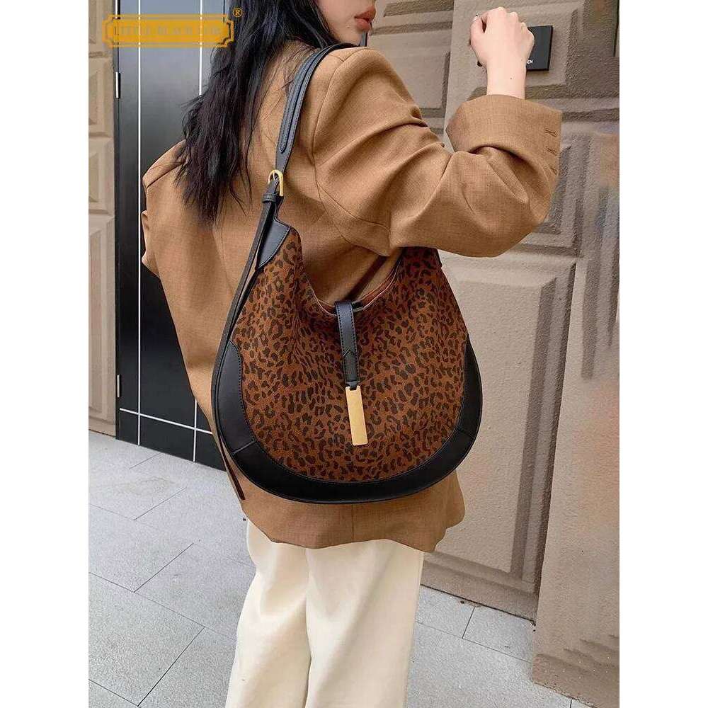 New Office Women Single Shoulder Suede Leather Leopard Print Vintage Handbag Hasp Saddle Bag Fashion Ladies Crossbody Bags 250818
