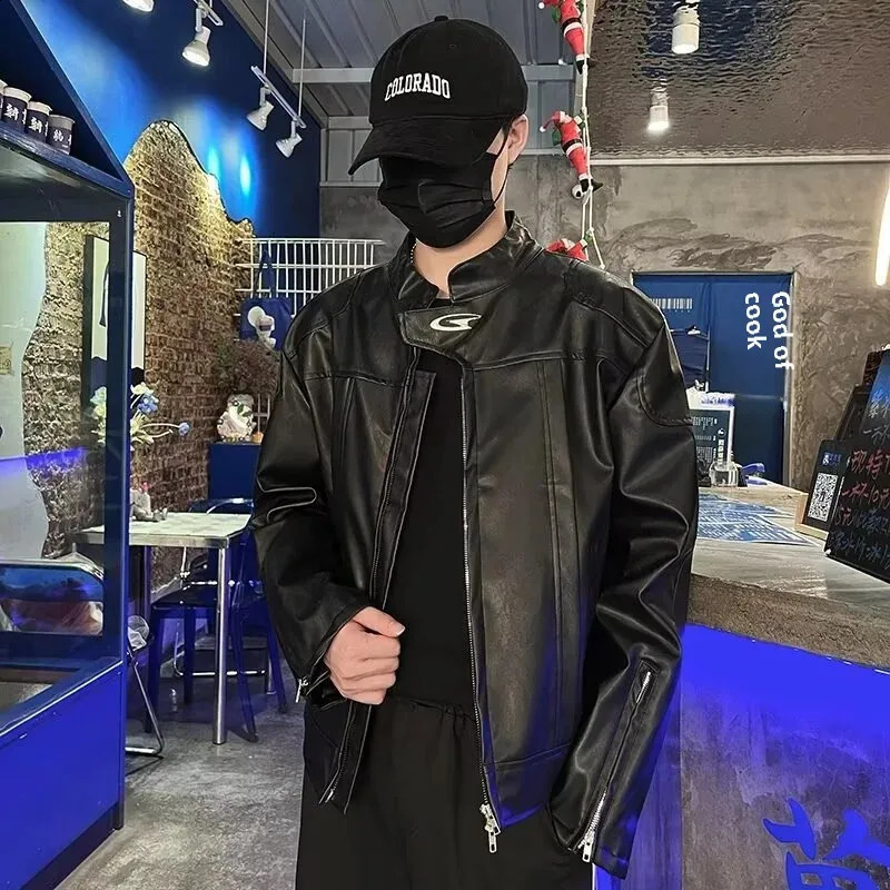 Niche Deconstruction Stand Collar PU Leather Jacket For Men Vintage High-End Feel Shoulder Pad Motorcycle Jacket Cropped 250815