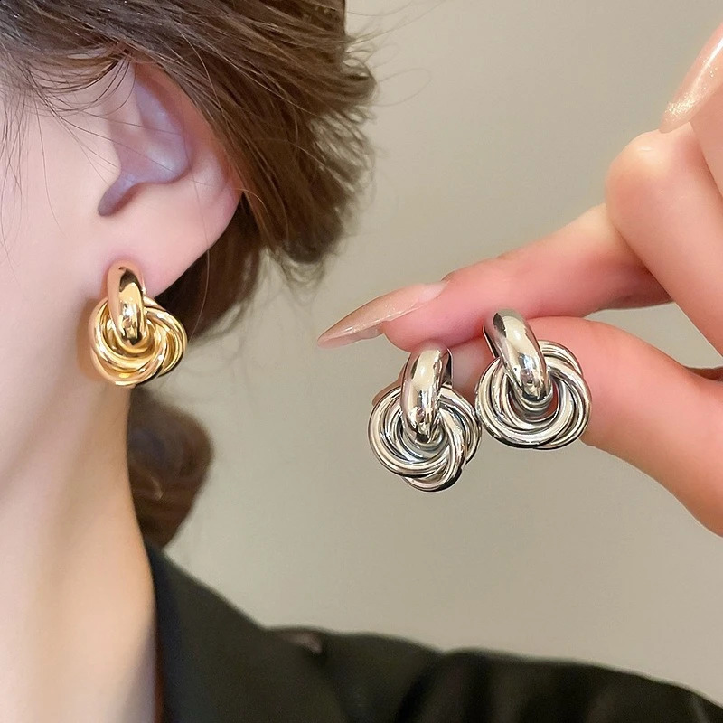 Stainless Steel Knot Hoop Earring for Women Fashion Shiny Gold Silver Color Plating Trendy Stud Jewelry Gifts 250811