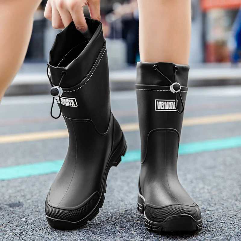 Womens Rain Boots. New Style for Autumn 2025. Reliable and Stylish. Womens Adult Waterproof and Slip-resistant Water Shoes. XJ250818