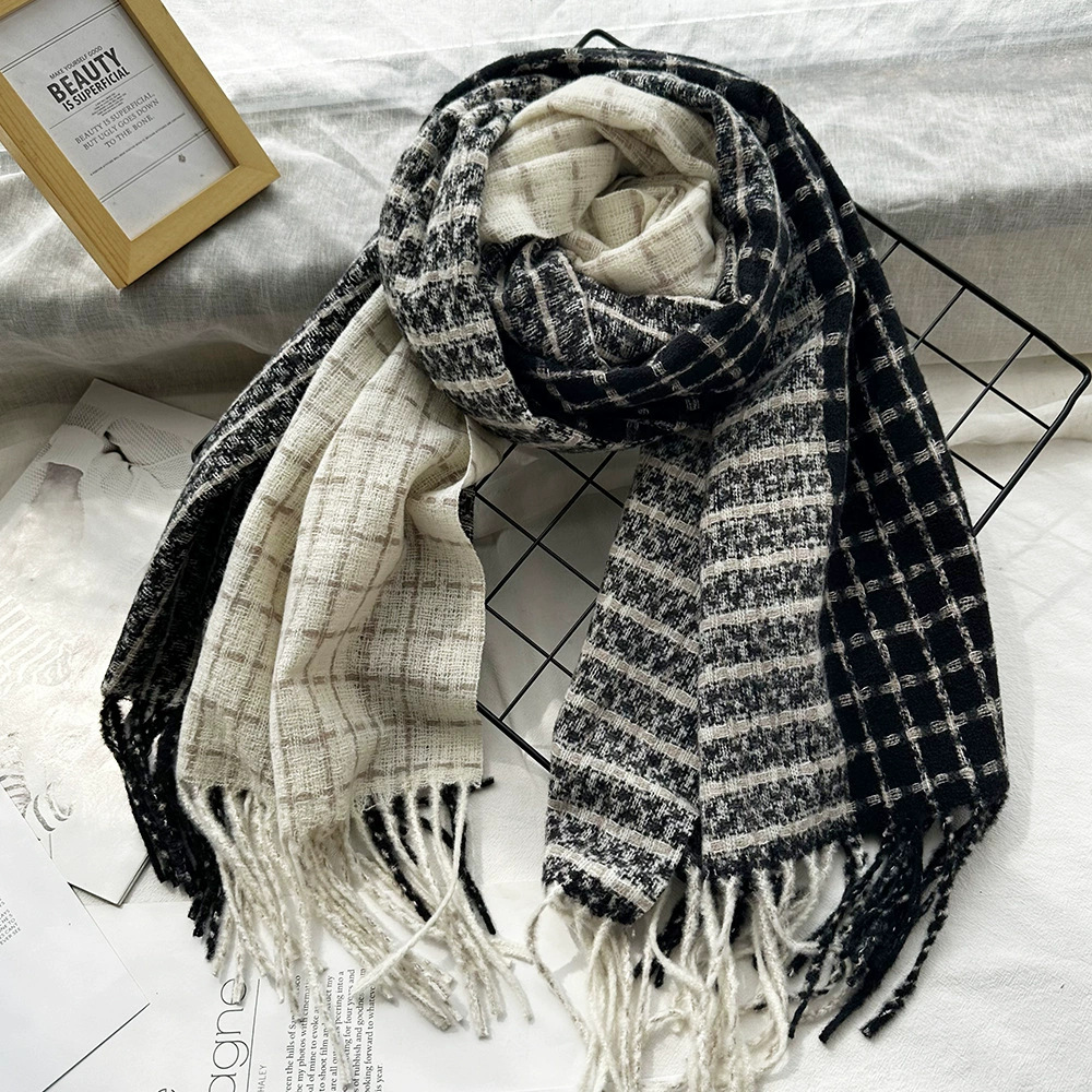 K1672 New Korean plaid cashmere scarf for women, thick and warm shawl neck scarf with tassels for couples wholesale