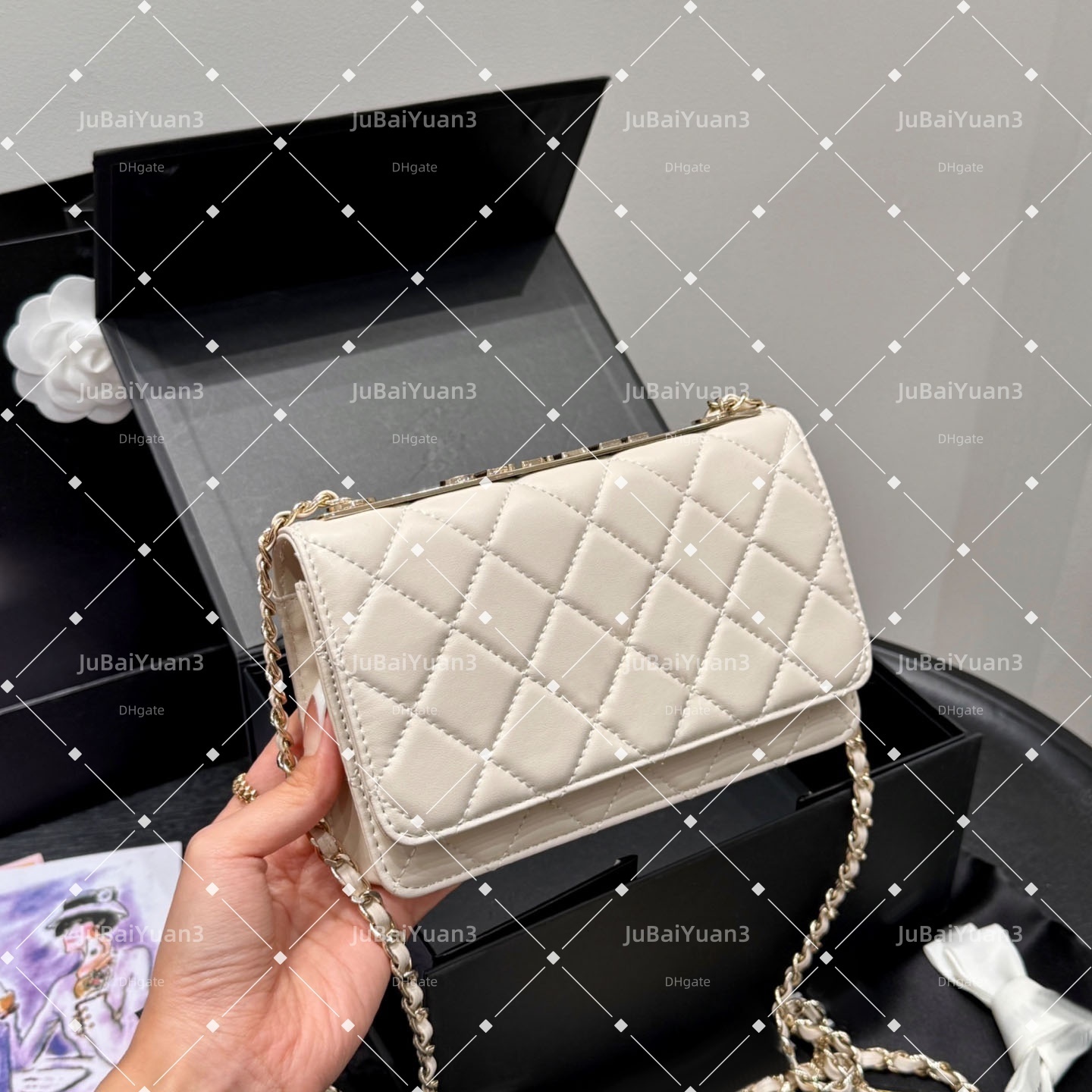 Luxury Designer Shoulder Bag Women Vintage Handbags Genuine Leather Classic Crossbody Bag High Quality Purses Trendycc Chain Fortune Alphabet Diamon