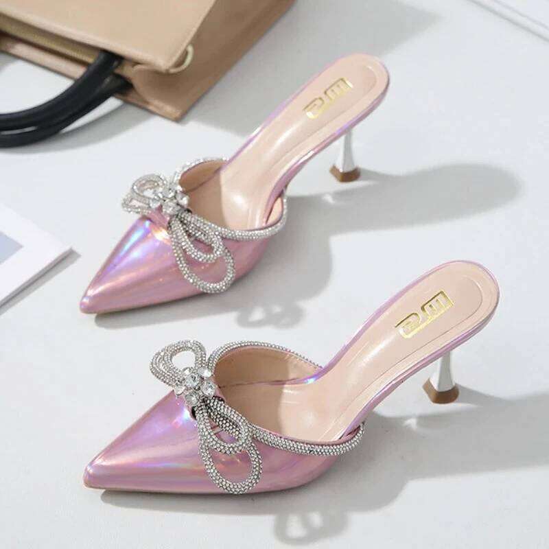 2025 Sandales féminines Summer Crystal Butterfly-not décore les pantoufles hautes High Mules Slides Ladies Party Chaussures de mariage
