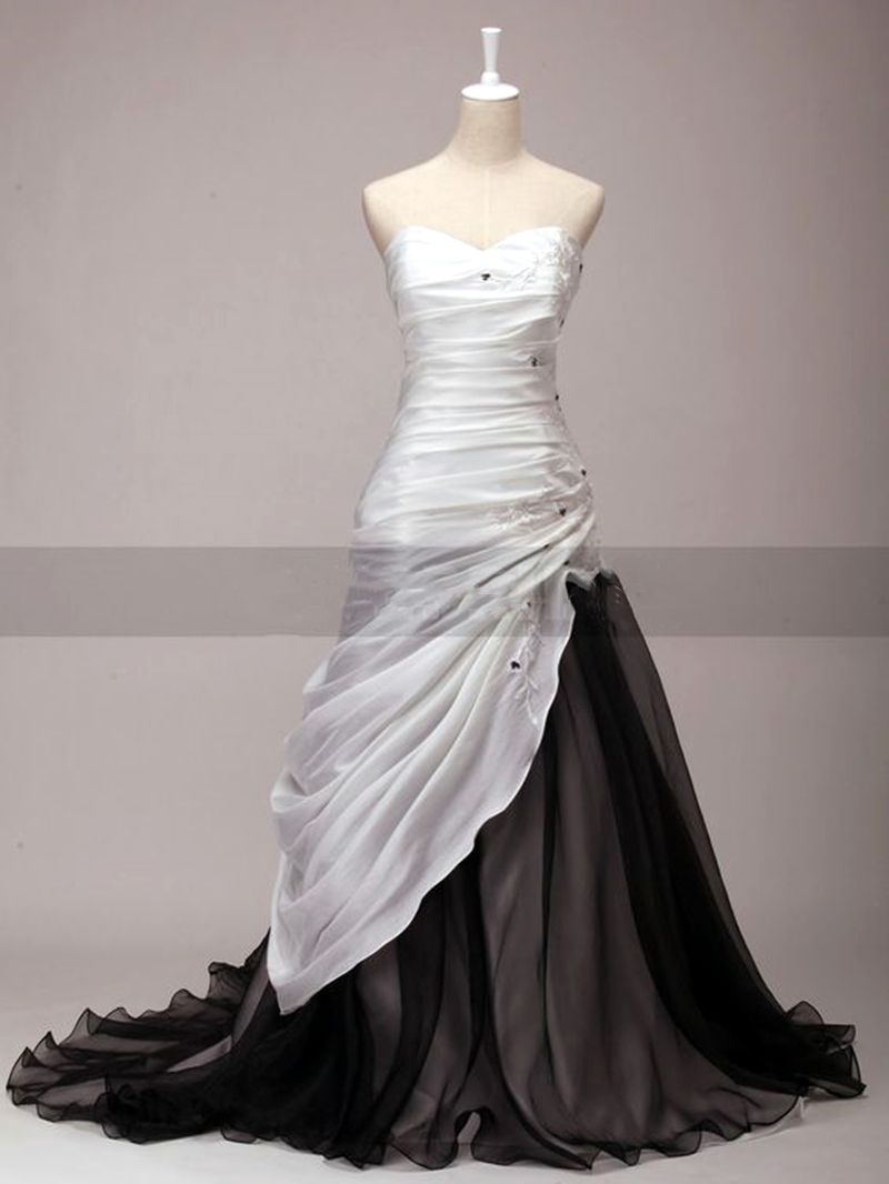 Ruched Black And White A Line Wedding Dresses Pleats Sweetheart Neck Sleeveless Long Corset Vintage Bridal Gown Lace Appliques Beaded Gothic Vestido