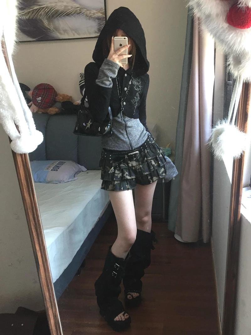 Women's Hoodies YUNNNIE Millennium Subculture Hoodie Retro Punk Fake Two-Piece Long Sve Top Polyester Fiber Ort Sle