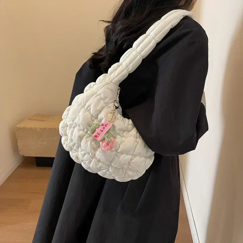 Womens Bag Korean Version Sweet Girly Style Shoulder Bag Fashion Casual Bubble Dumpling Bag Fold Cloud Bags Fashion Exquisite 250814