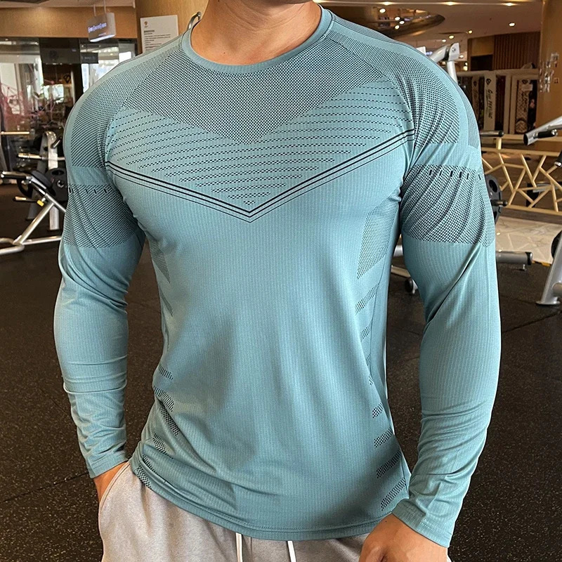 Long sleeved Tshirt Running Sports Shirt Mens Fitness Compression Sleeve Upper Clothing Crew Neck Indoor fitness clothing 250818