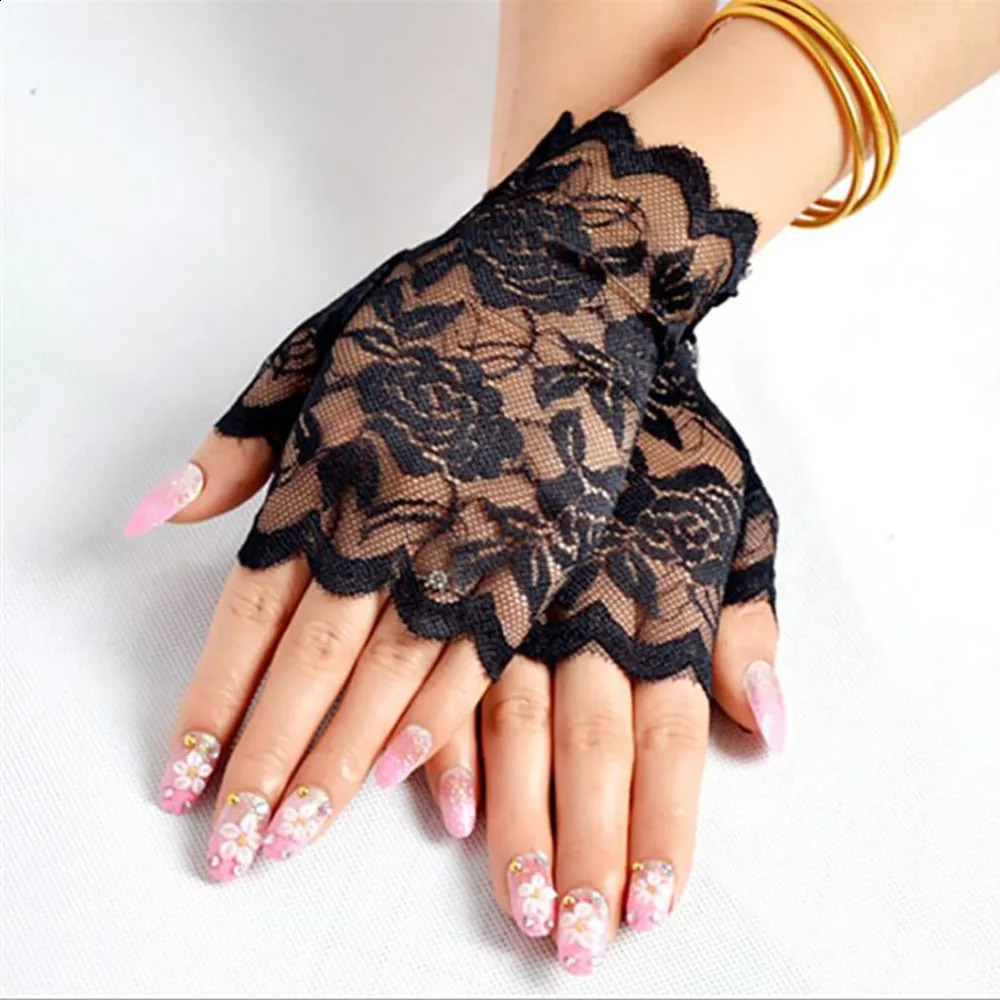 Summer Femmes Gants sans doigts Sexy Femme en dentelle Sailor Dance mittens pour mariée Half doigt Robe Fishnet Mesh court 250811