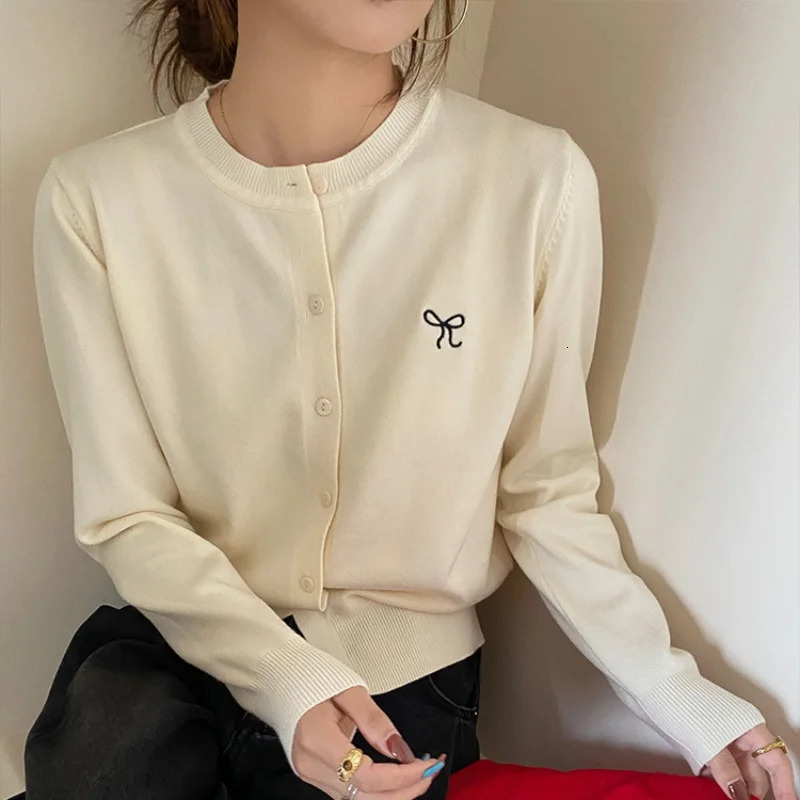 Korean Bow ed Knitted Cardigan Women Autumn Winter Solid Full Sleeve Sweater Fashion ONeck Singlebreasted Tops 250818