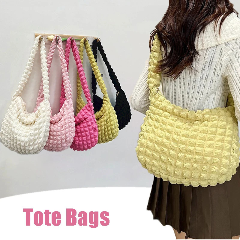 Sac à bandoulière de couleur unie à bandoulière Sac fourre-tout de grande capacité Sacs sous les bras matelassés Mode plissée à mode matelassé po