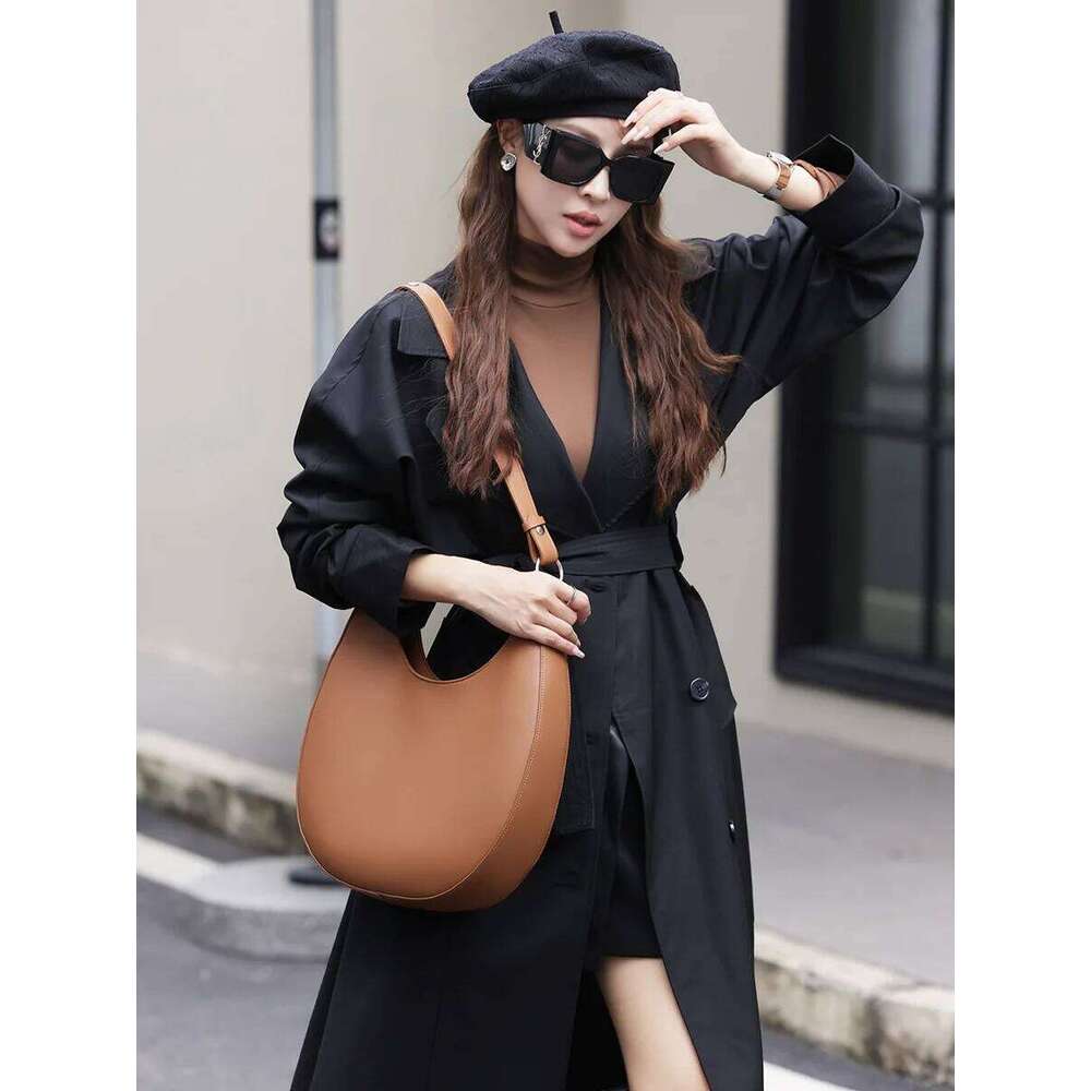Lady Cow Split Leather Crossbody Bags Women Retro Cowhide Shoulder Underarm Bag Female Casual Designer Half Moon Handbags 250818 250818