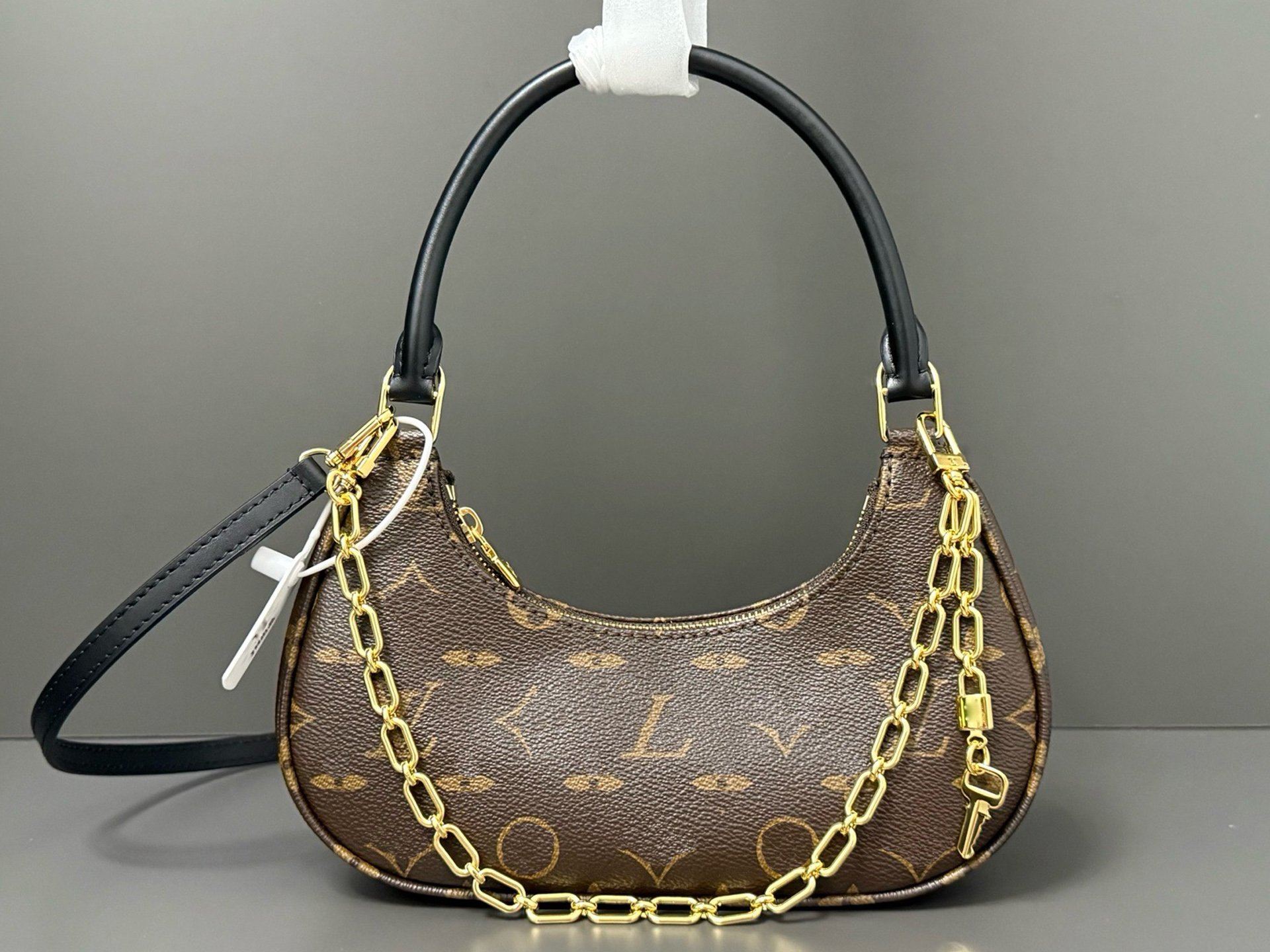 Catchy PM handbag M25223 Ladies leather handbag designer shoulder bag detachable gold chain key shaped double-sided sliding strap