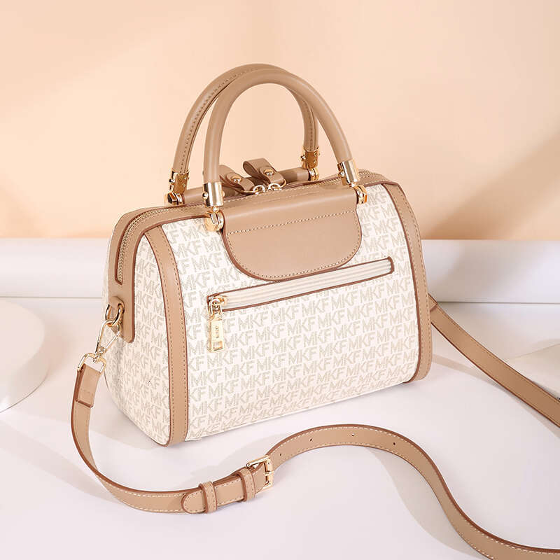 Free shipping new design women's bag fashionable, simple, atmospheric ultimate matching clothing MKF versatile shoulder bag shopping bag gift 6
