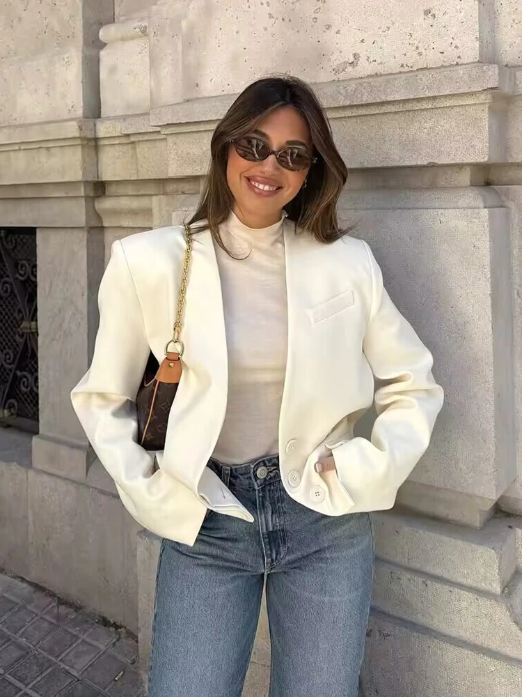 Vintage Femmes blanches Vestes de blazer décontractées 2025 Fashion Ladies Elegant V Neck Costumes pour les vêtements chics Chic Tops mignons 250