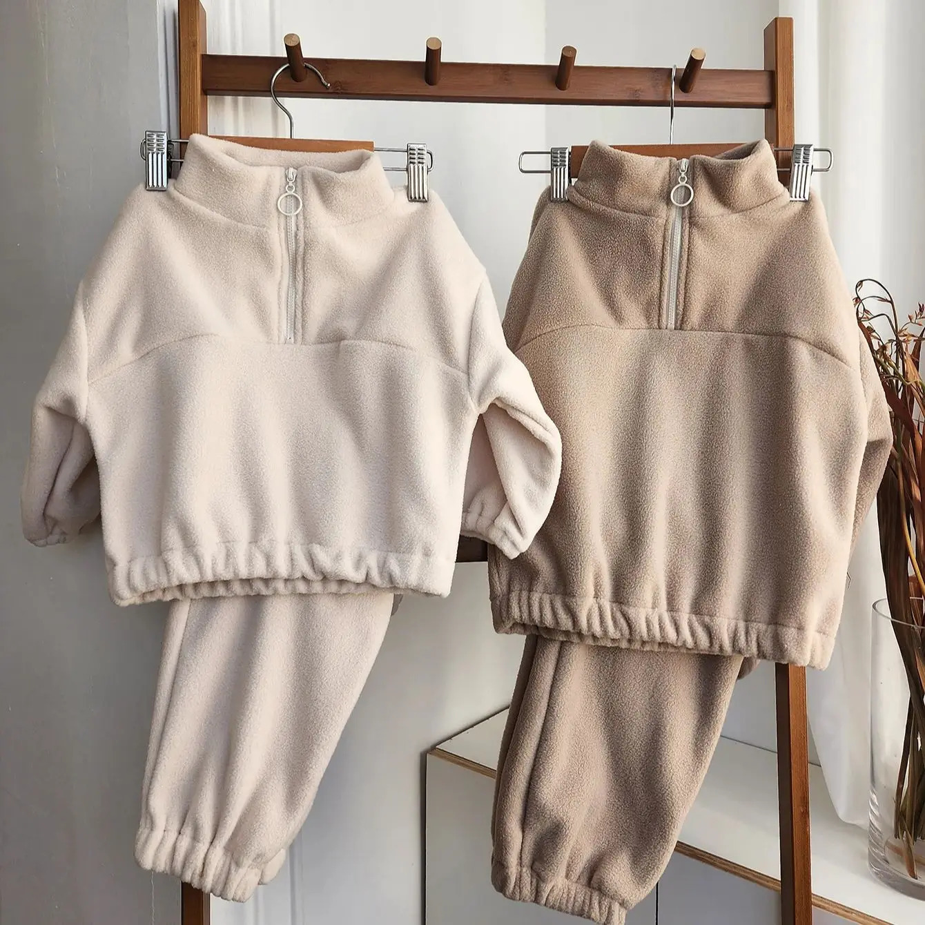 Autumn Spring Baby Sports Suit Toddler Fleece Solid Color Hoodies Suit children Kids Winter tracksuit clothes set 250818