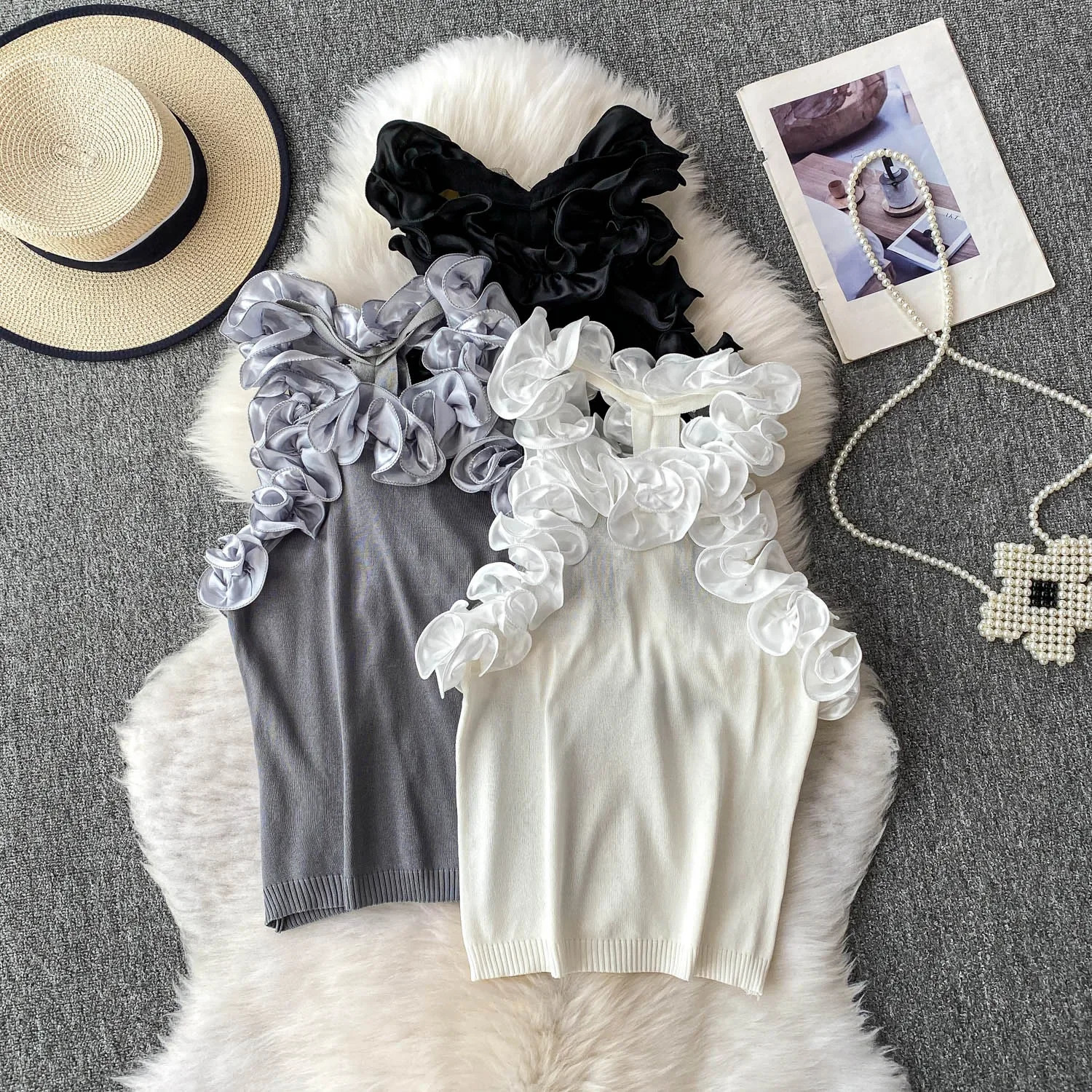 2026 Women Sleeveless Short Knitted Camisole Heavy Industry Sequined Flower Splicing Solid Color Crop Tank Tops Sweater Vest 250818