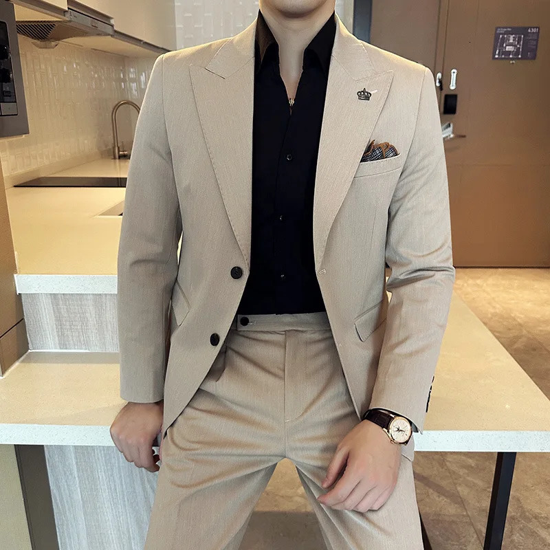 JacketPant Men Slim Fit Business Clets 2 pièces de haute qualité de style italien mariage Social Party Smoking Men Vêtements 250811