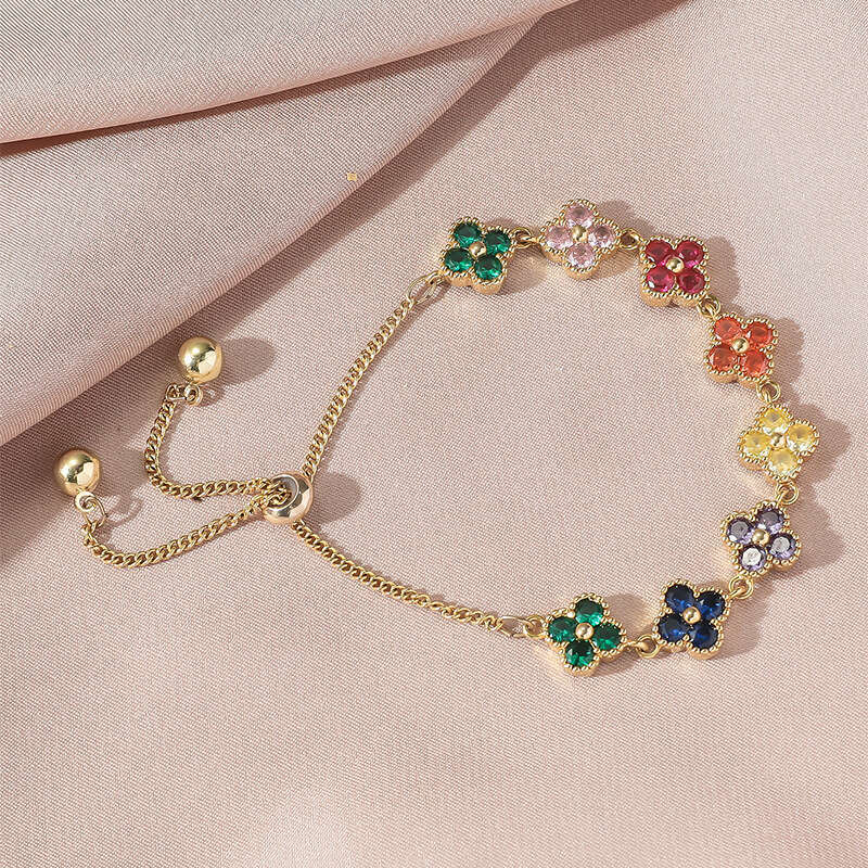Luxury Jewelry Designer Bracelet with Gold Plated Copper and Zircon Set Four Leaf Clover Pulling Rope Bracelet Fashion Simple Style Niche Colorful F