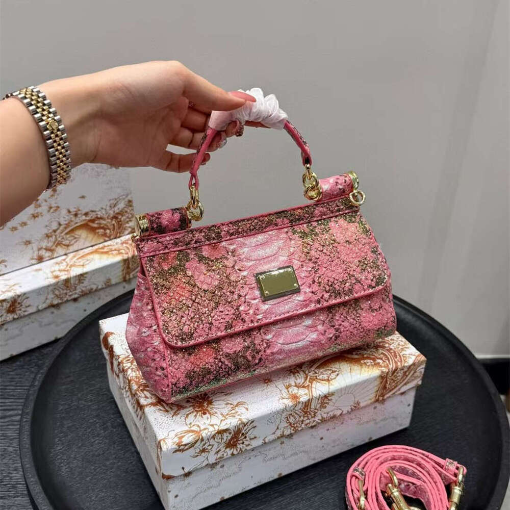 New style Advanced Designer Crossbody bag Europe and America Sicily Handbag Xiaofangbao Mother and child bag