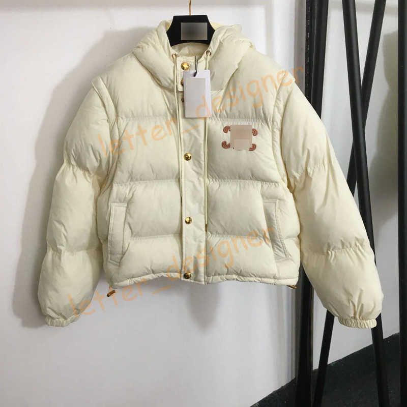 Designer Women's Down Parkas 2025 Nouveau modèle Étiquette en cuir coffre à manches longues Veste à manches en coton à capuche Puffeuse de veste