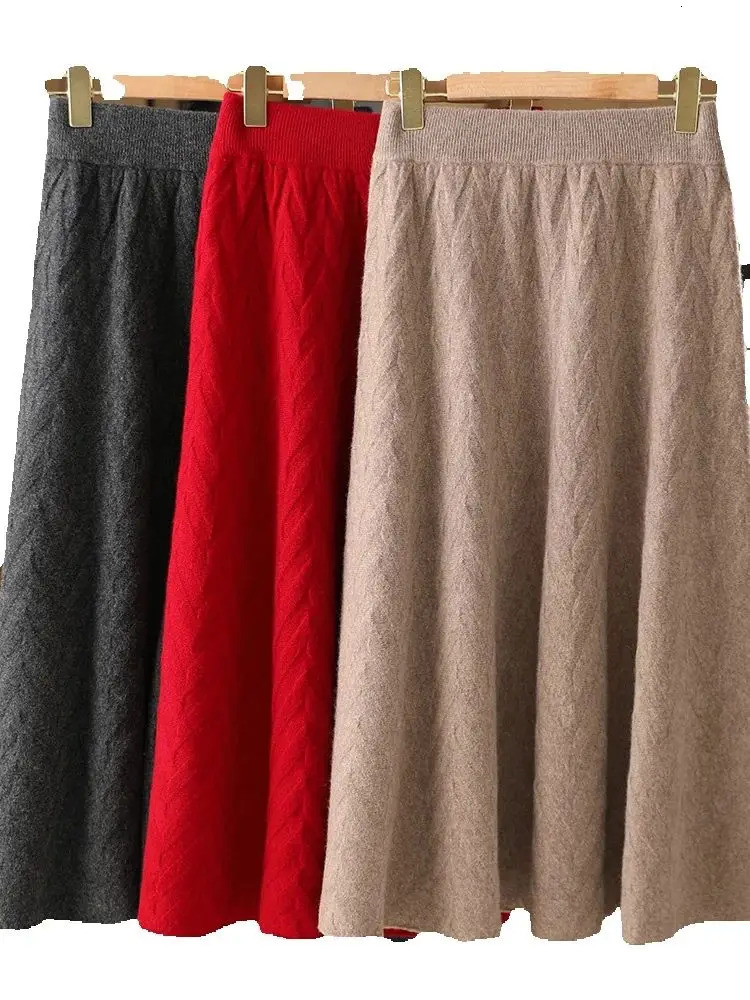 Fashion Woman skirt 100%Merino Wool Knitted Jacquard Soft Warm Autumn Winter Long Dresses Thick Cable Stitch ALine Skirts 250818