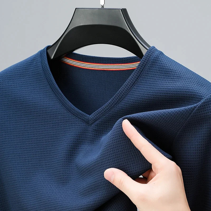 2024 Mens Waffle V Neck Short Sleeved T-shirt Summer Comfortable Top250819