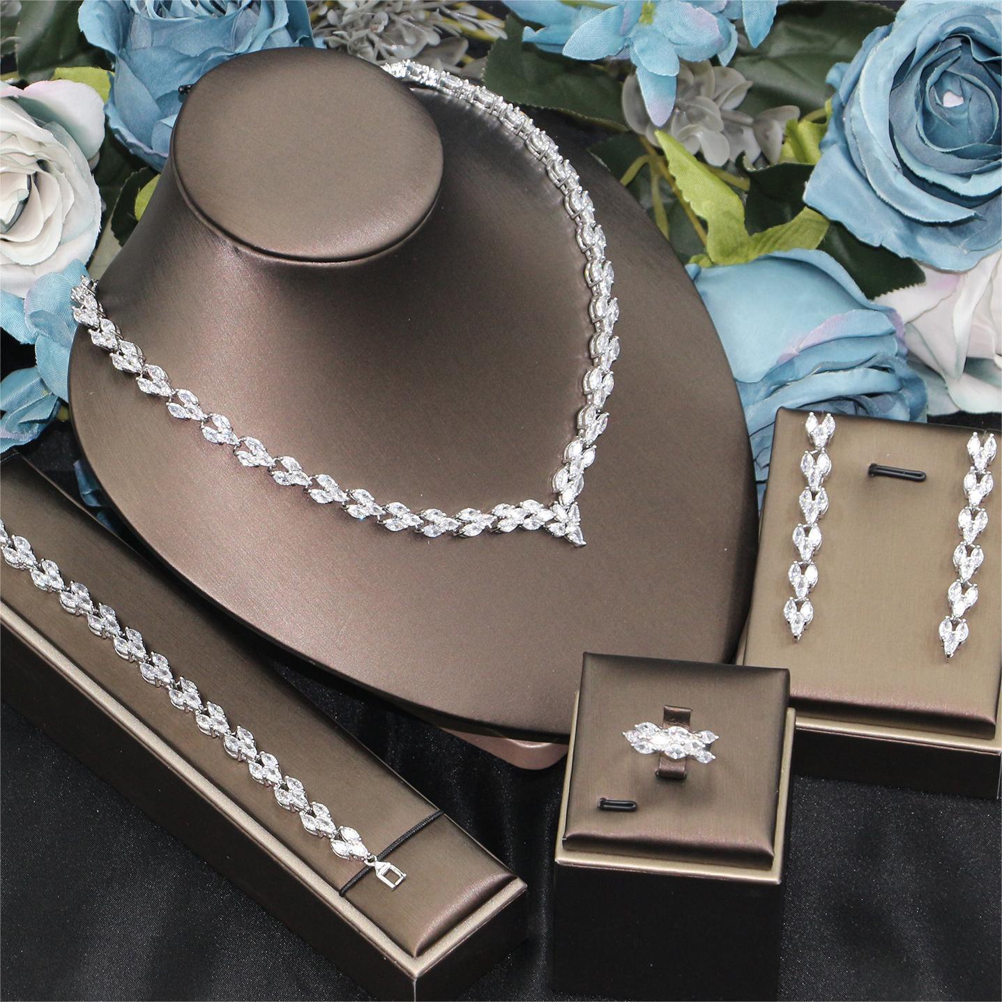 Fashion Leaf 4pcs AAA CZ Femmes Bijoux de mariage Bridal Ensemble de boucles d'oreille Collier Set Parrure Bijoux Femme Mariage 250417
