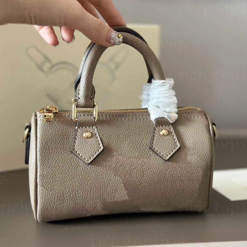 Sac de créateur sac fourre-tout sac de soirée designer mini sacs nano tai-oreiller sac à bandoulière en cuir denim en cuir