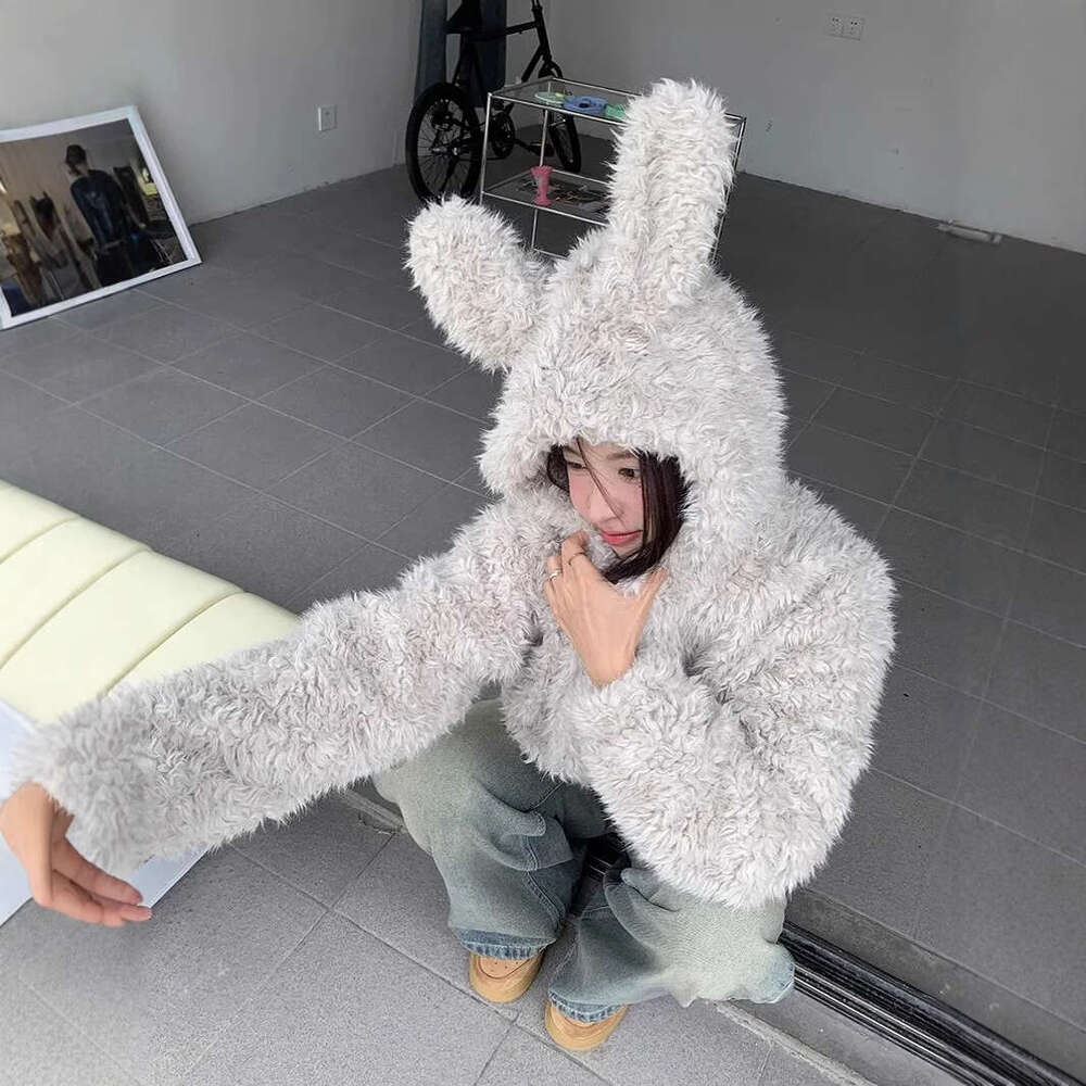 Cute Rabbit Ears Imitation Fur Coat Short Section Hooded Plush Coat Female Winter Thickening