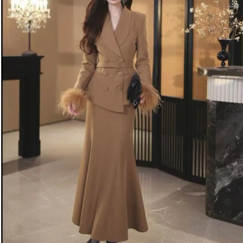 Two Piece Dress 2025 Fall Winter Slim Fit French Style Waist Belted Designer Long Sleeve Women Set