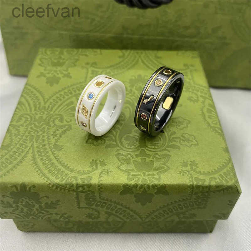 Designer Men Women Designer Rings Fashion Ceramics Love Ring Engagements For Women With Bee Gemstone Pattern Classic Couple Rings Luxury Jewelry 21s