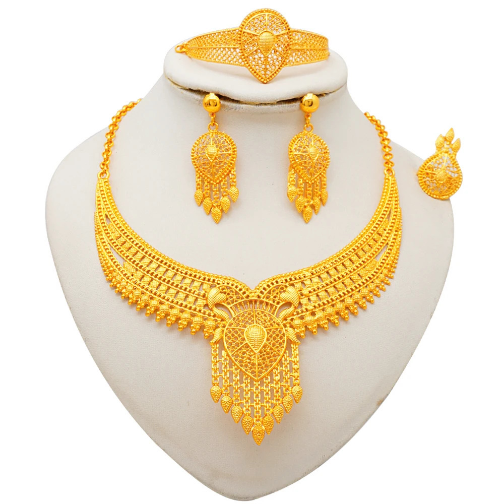 Dubaï 24K Bijoux plaques dorés ensemble Collier de mariage de banquet pour femmes africain Ensemble 250818