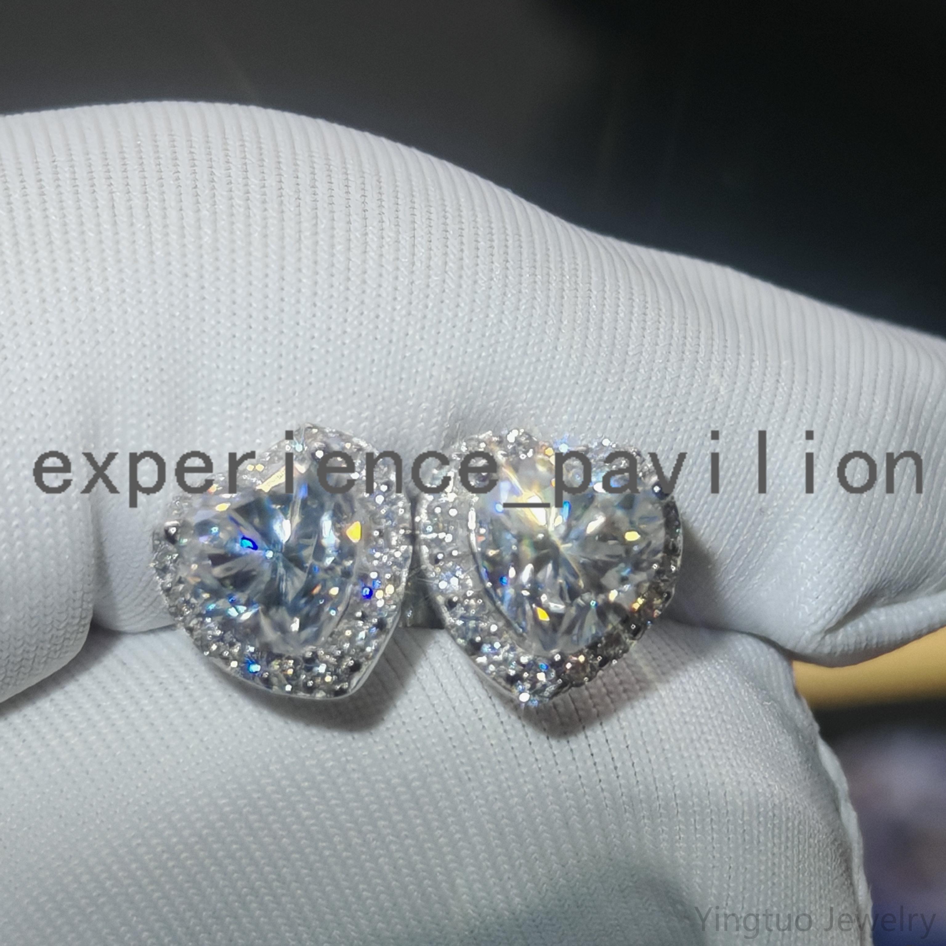 Fine bijoux coeur Moisanite Diamond Earres d'oreilles bijoux Femmes 925 Boucles d'oreilles Silver Moissanite