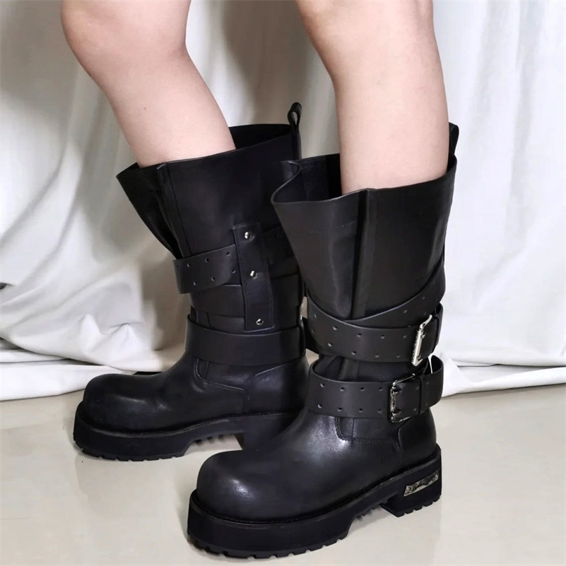 Grande taille 42 Bottes de moto punk féminins mode noire plate-forme de gros orteil talons gros boucles mi-tendre chaussures 250814