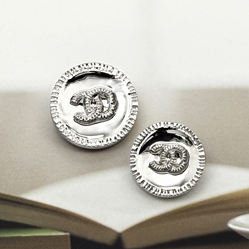 4 pièces / sac 18/22 mm bouton en métal argenté bouton solide de haute qualité bouton de veste décorative