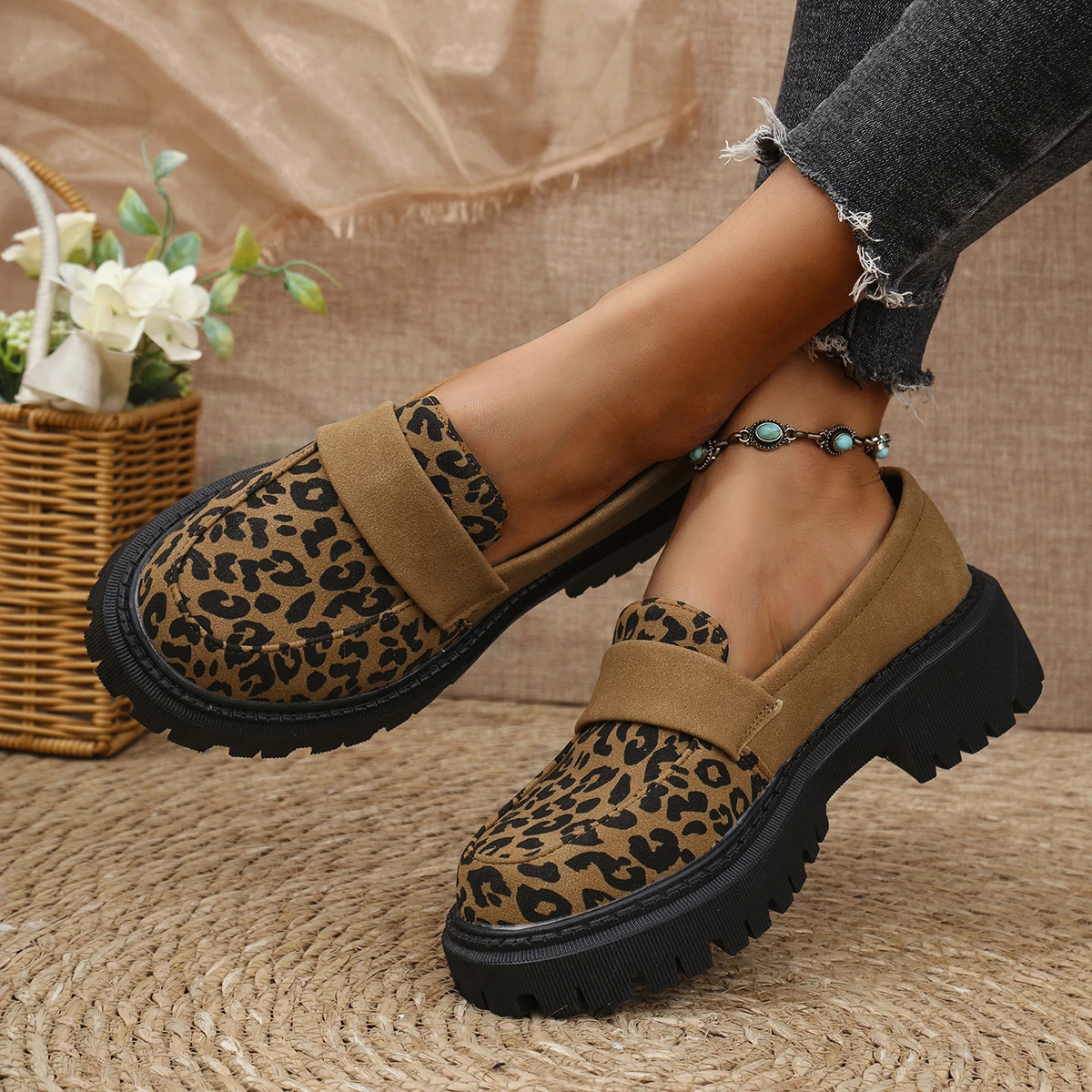Femmes baskets printemps Luxury Brand Designer Sneakers Femmes Breffant Slip on Chaussures Casual Business Chaussures Femme Zapatos de Mujer 2508