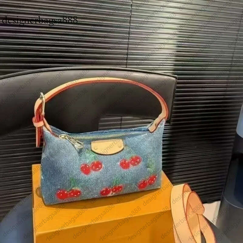 high quality Retro Shoulder Bag Womens Designer Bag Denim Leather Backpack Solid Color Sac Ladies Letter Small Luxury Womens Purses Designer Woman H
