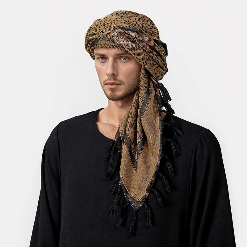 2024 Forces spéciales Variété gratuite Désert des écharpements arabes tactiques hommes femmes militaires Randonnée à vent de hijab décoratif fou